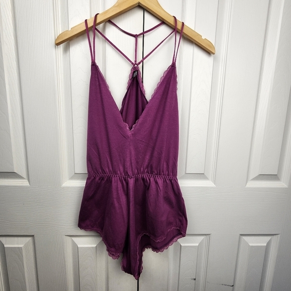Yandy Collection Purple Soft Lacy Teddy Lingerie Short Jumpsuit Size Small - Picture 4 of 5